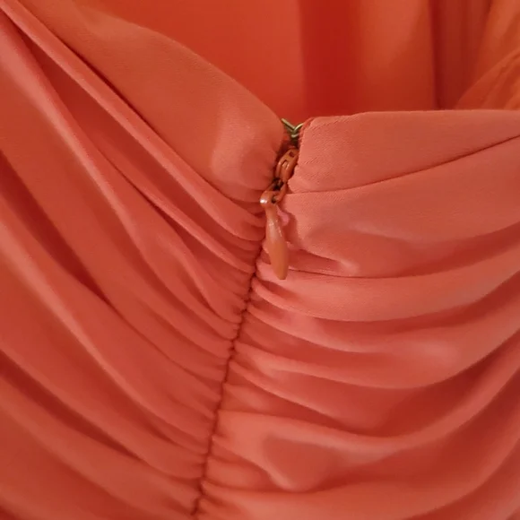 Cache dress - Picture 6 of 13